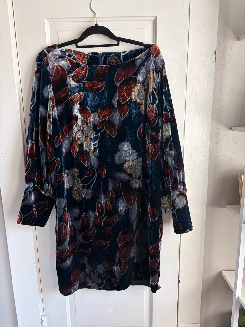 Ann Taylor Teal Velvet Floral Long-Sleeve Shift Dress with Rust Leaves
